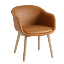 Fiber Conference Armchair Wood Base Refine Leather Cognac/Oak